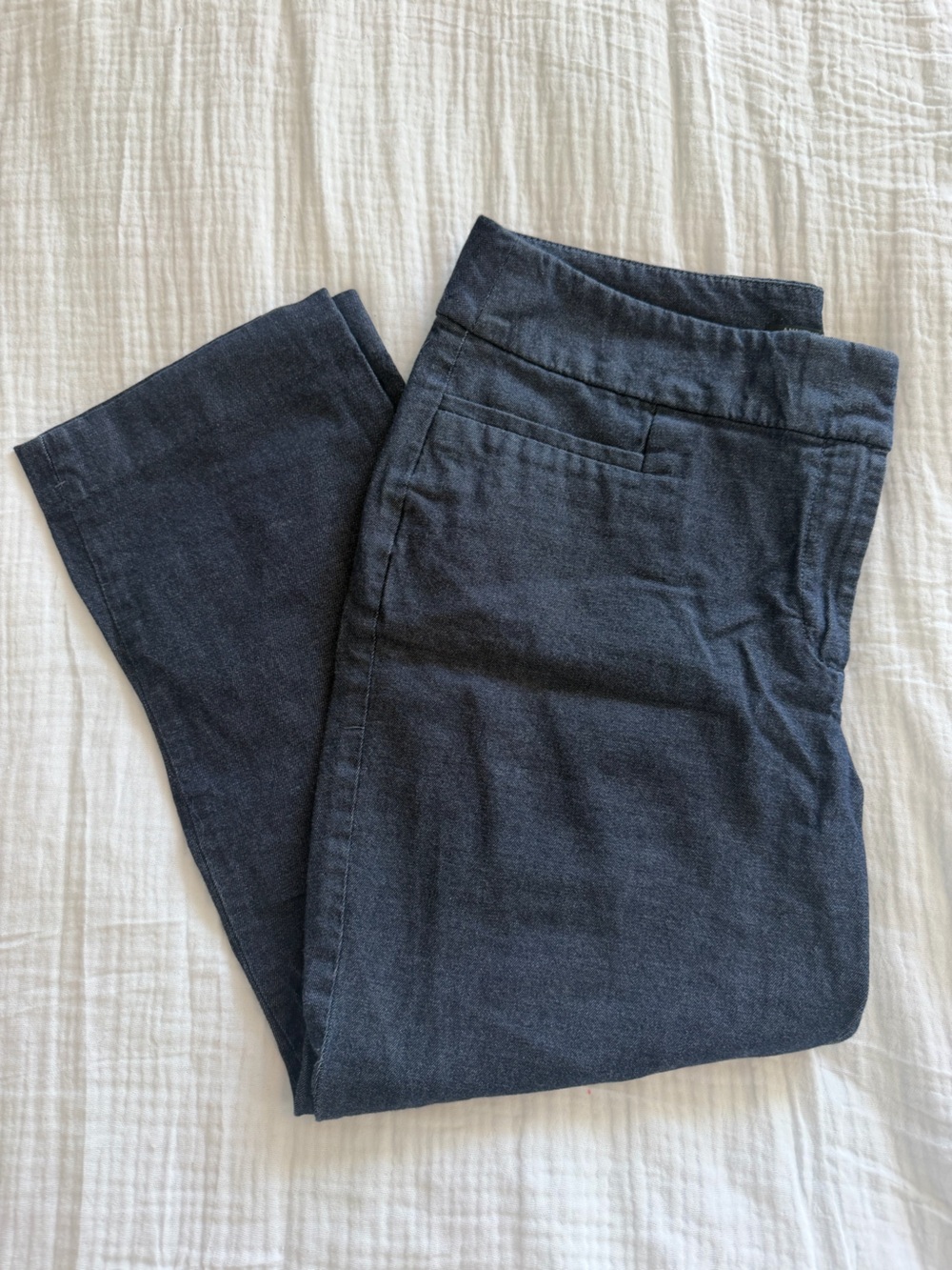 Ann Taylor Classic Straight-Leg Dark Denim Cropped Pants